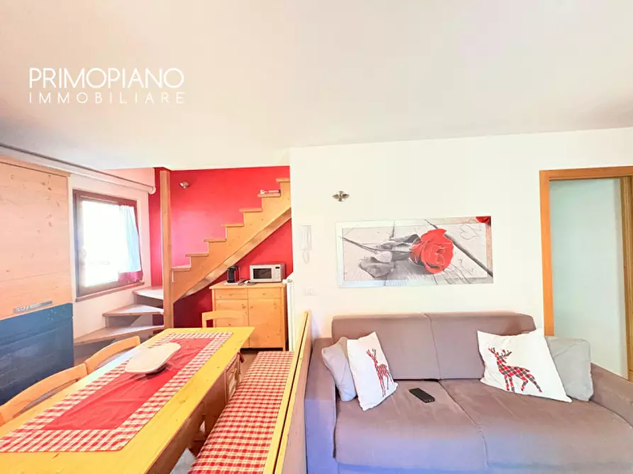 Immagine 8 di Appartamento in vendita  in Via Guglielmo Marconi a Ossana