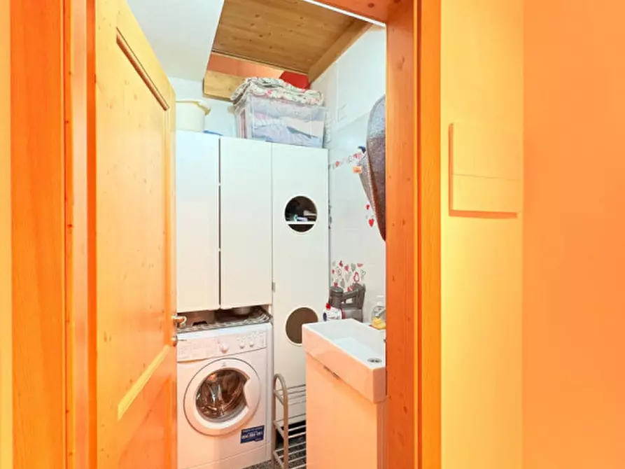 Immagine 17 di Appartamento in vendita  in Via Guglielmo Marconi a Ossana