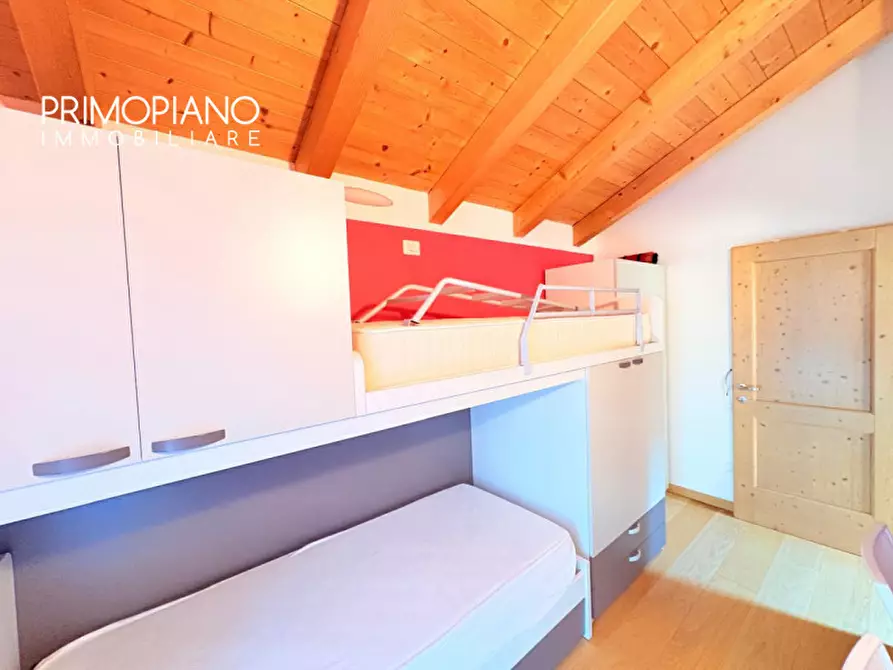 Immagine 31 di Appartamento in vendita  in Via Guglielmo Marconi a Ossana