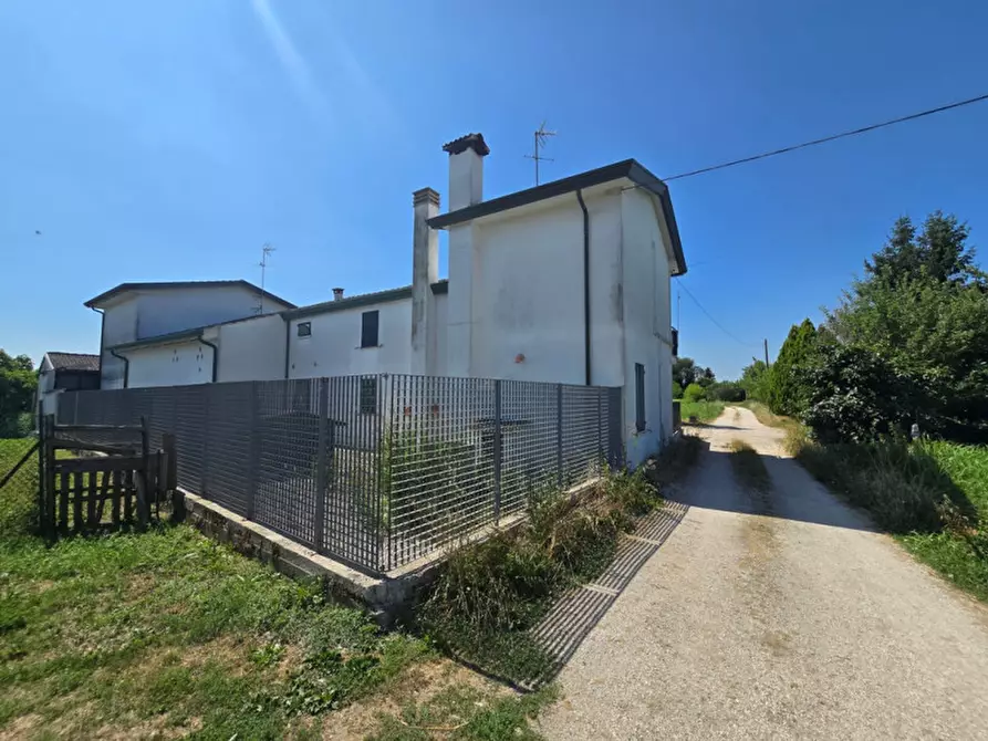 Immagine 7 di Casa indipendente in vendita  in Piove di Sacco a Piove Di Sacco