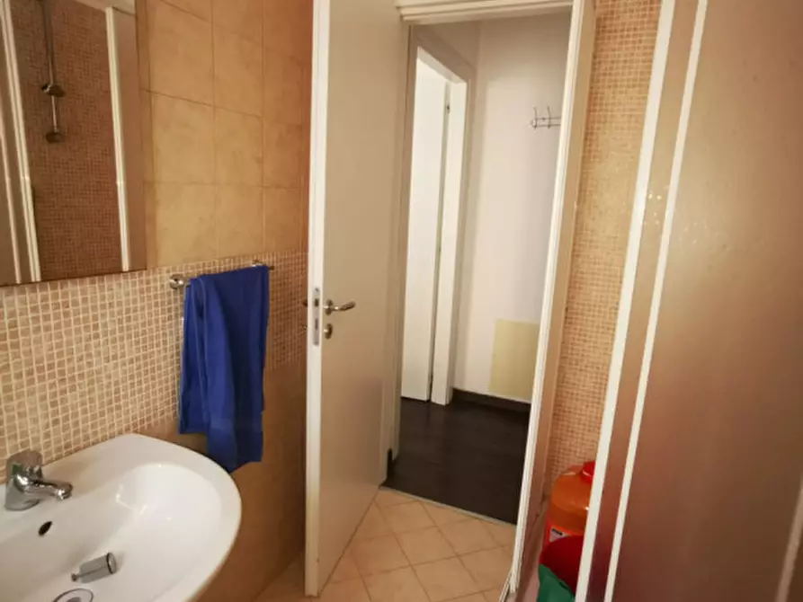 Immagine 12 di Appartamento in vendita  in Via Schipani a Catanzaro