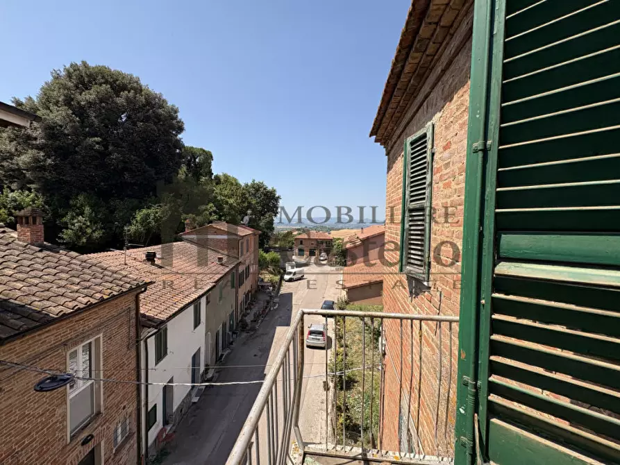 Immagine 9 di Casa indipendente in vendita  in via fonti vecchie a Castiglione Del Lago