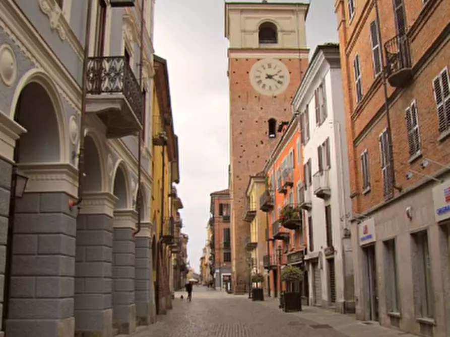 Immagine 8 di Appartamento in vendita  in via Orti,23 a Chivasso