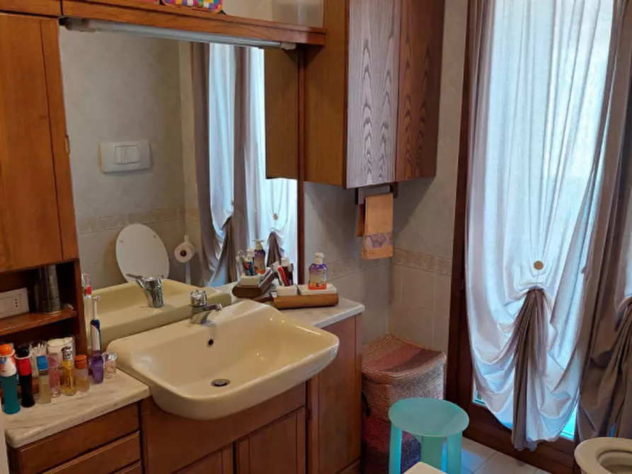 Immagine 4 di Appartamento in vendita  in Via Verdi 1 a Schio