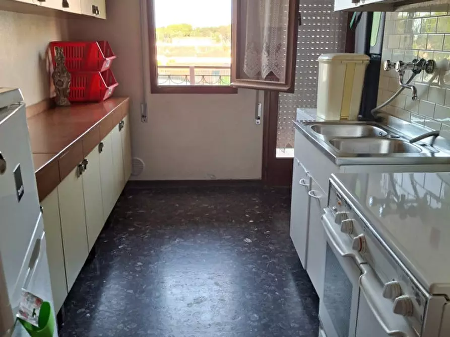 Immagine 10 di Appartamento in vendita  a Caorle