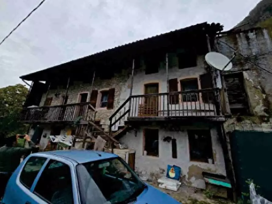 Immagine 1 di Casa indipendente in vendita  in Canal a Feltre