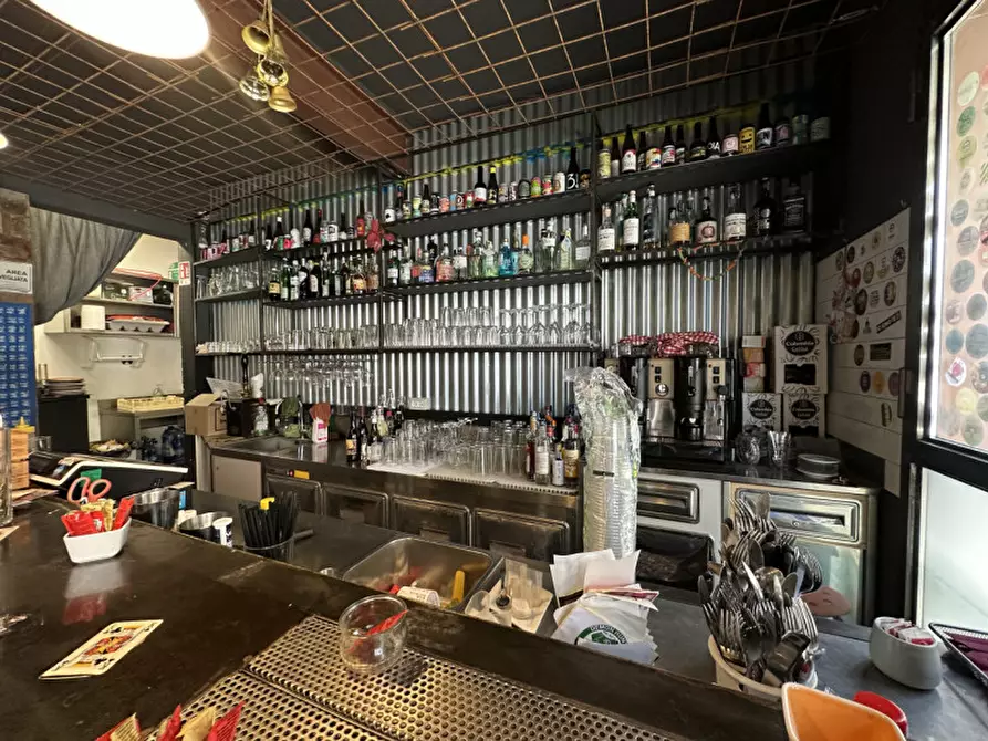 Immagine 2 di Attività commerciale in vendita  a Cervia