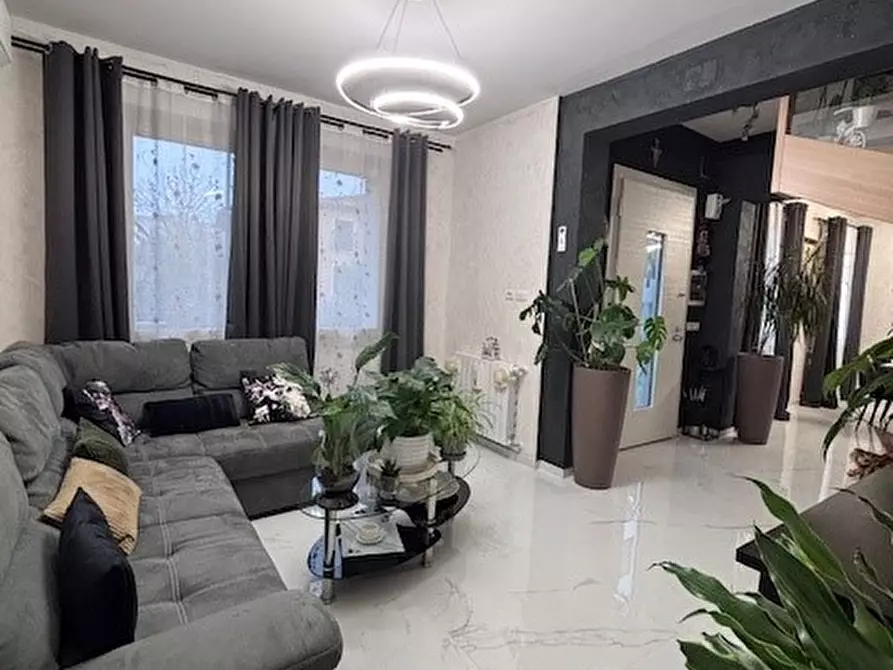 Immagine 9 di Casa indipendente in vendita  in Via Roma a Fosso'