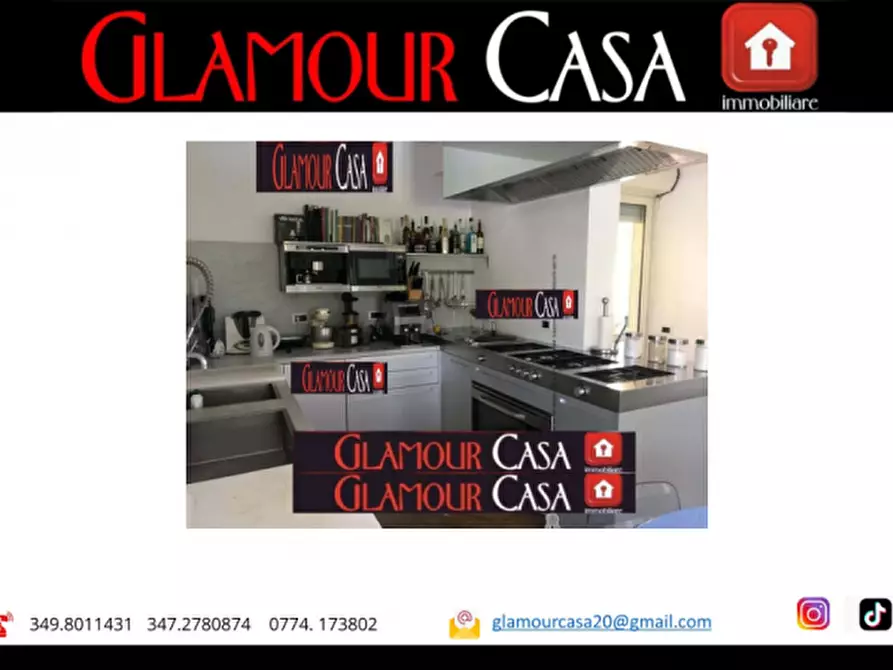 Immagine 2 di Appartamento in vendita  in Via di Mezzocammino a Roma