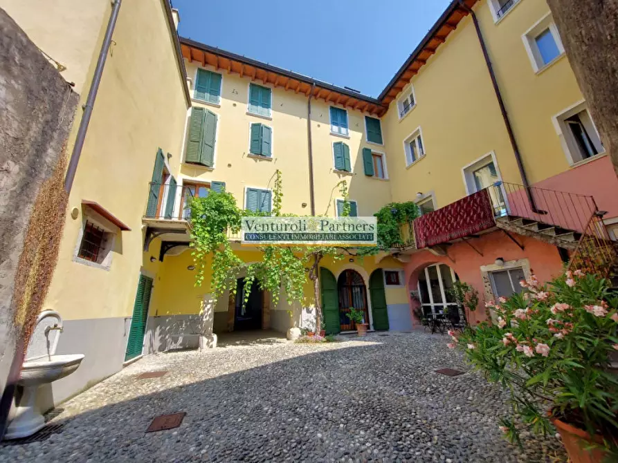 Immagine 4 di Appartamento in vendita  in tiziano a Toscolano-Maderno