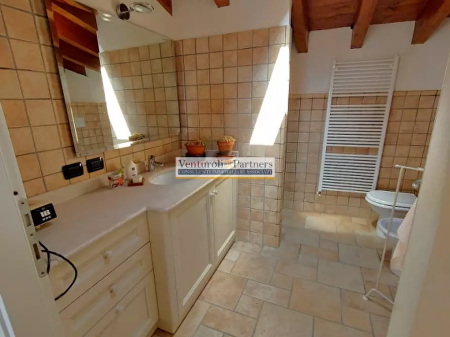 Immagine 17 di Appartamento in vendita  in tiziano a Toscolano-Maderno