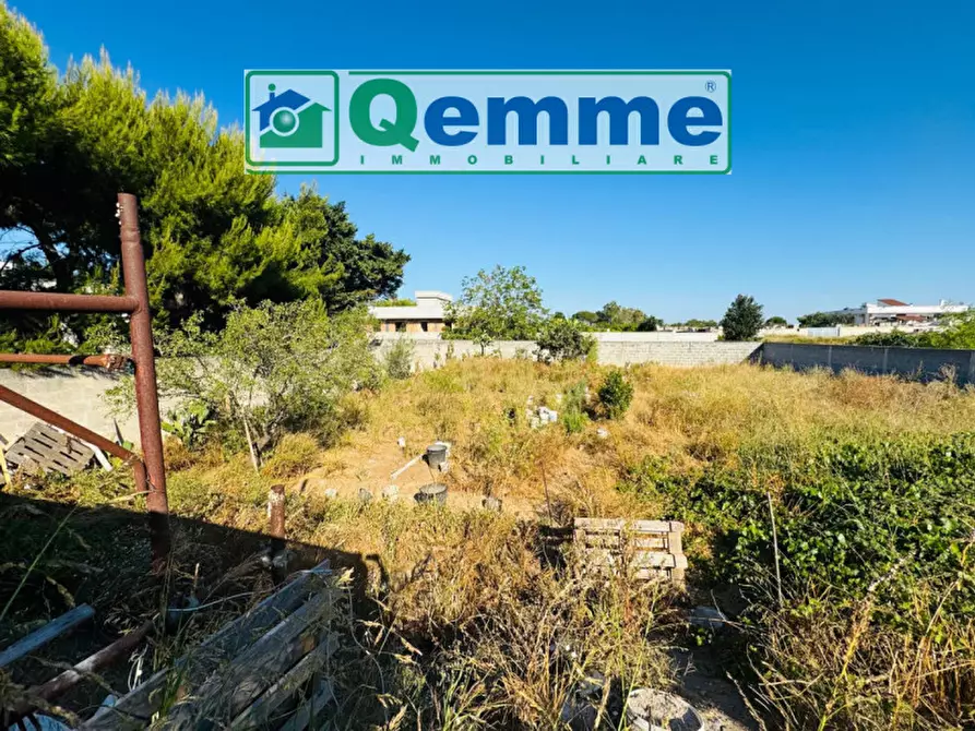 Immagine 3 di Terreno in vendita  in Via Aldo Calò a San Cesario Di Lecce