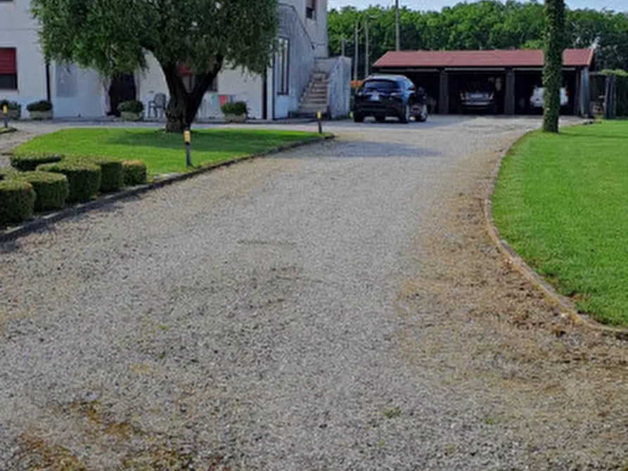 Immagine 28 di Villa in vendita  in Via Guglielmo Marconi a Piazzola Sul Brenta