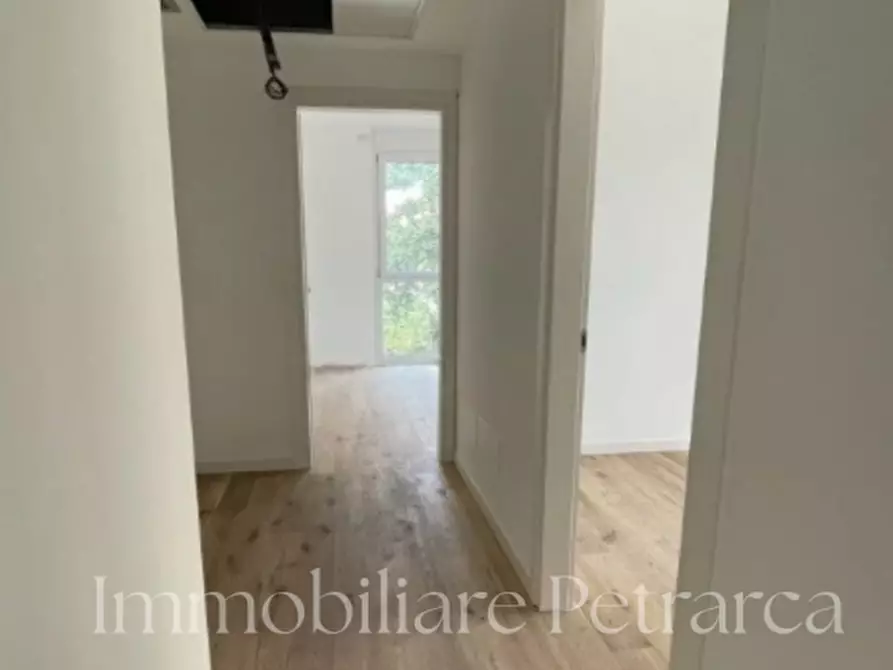 Immagine 3 di Appartamento in vendita  in Largo Europa a Padova