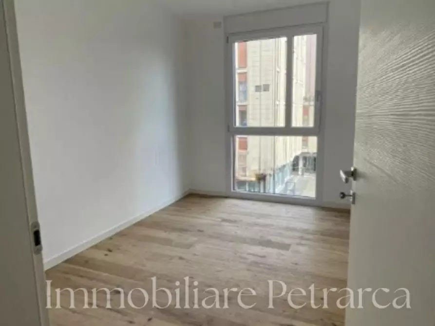 Immagine 6 di Appartamento in vendita  in Largo Europa a Padova