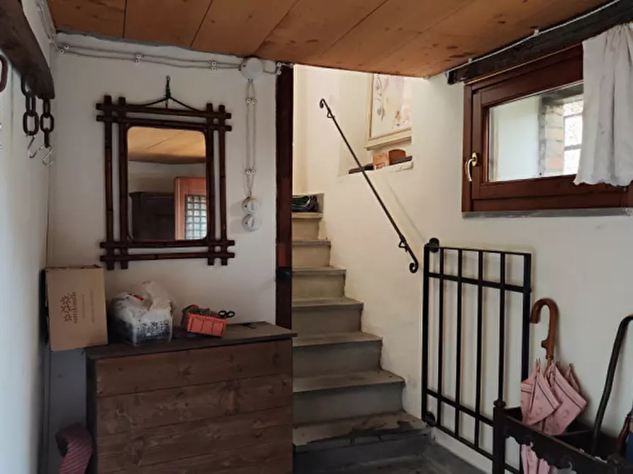 Immagine 21 di Villetta a schiera in vendita  in strada pagazzano a Berceto