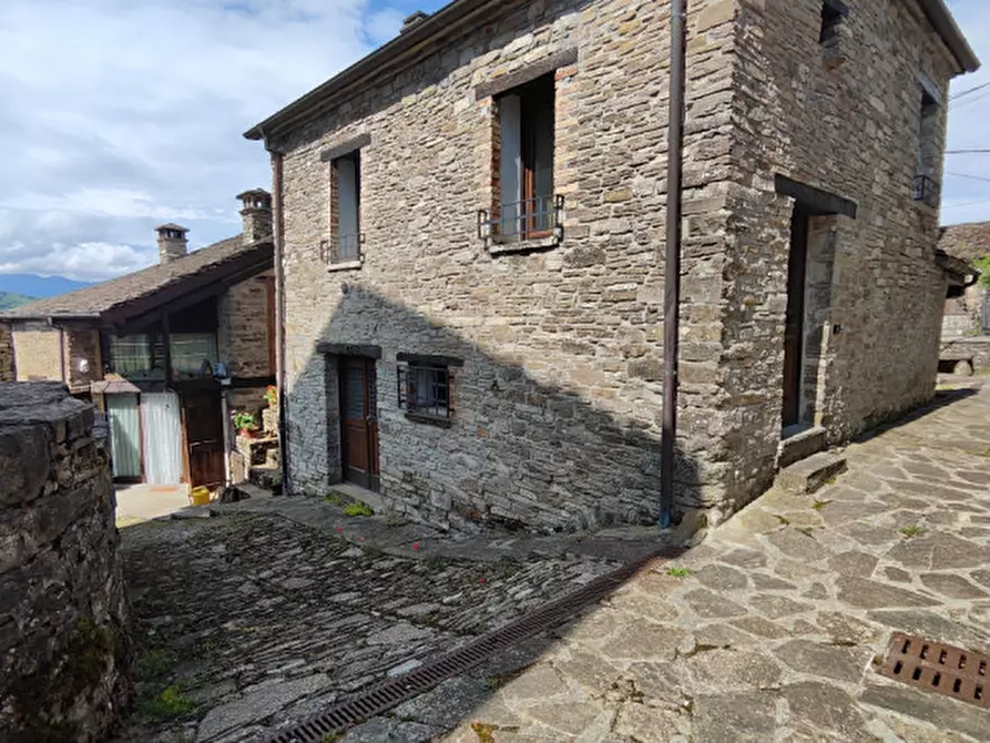 Immagine 35 di Villetta a schiera in vendita  in strada pagazzano a Berceto