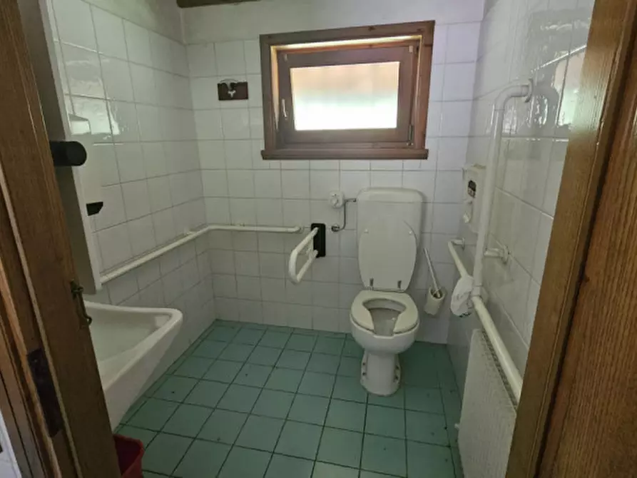 Immagine 9 di Casa indipendente in vendita  in Via Rifugio Marinelli a Forni Avoltri