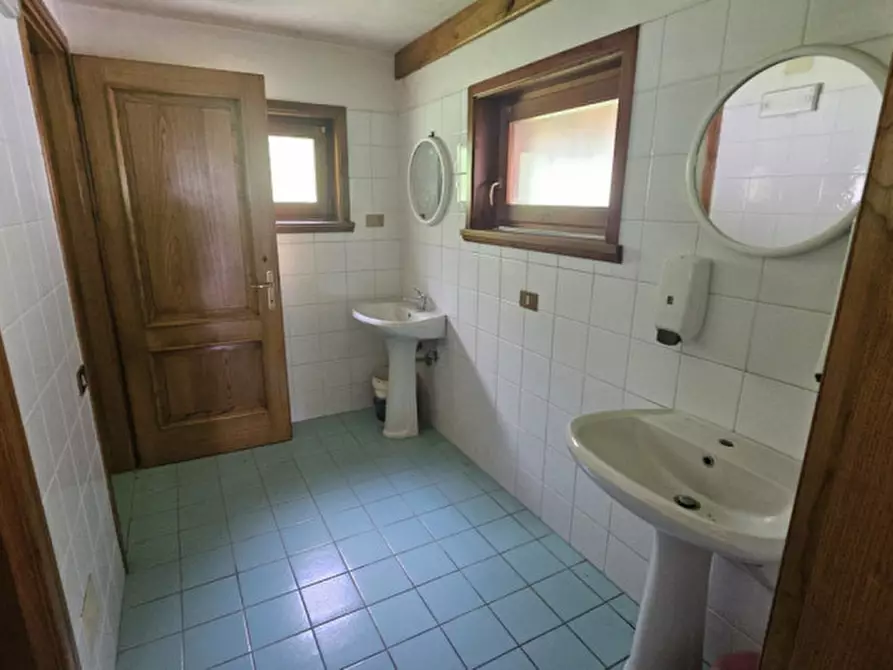 Immagine 10 di Casa indipendente in vendita  in Via Rifugio Marinelli a Forni Avoltri