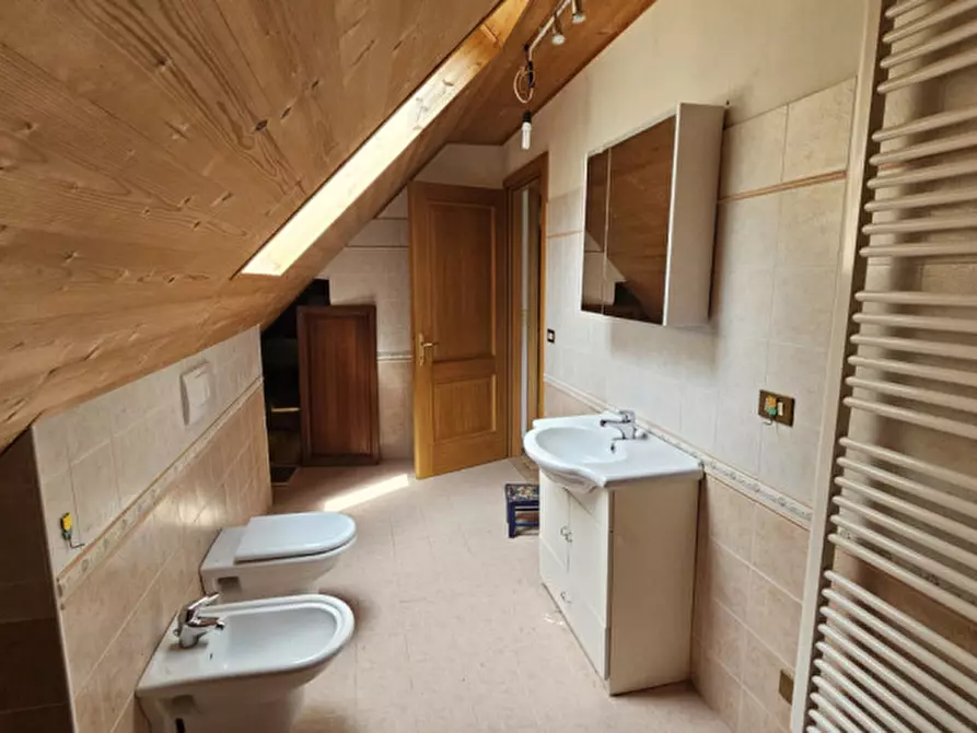 Immagine 32 di Casa indipendente in vendita  in Via Rifugio Marinelli a Forni Avoltri