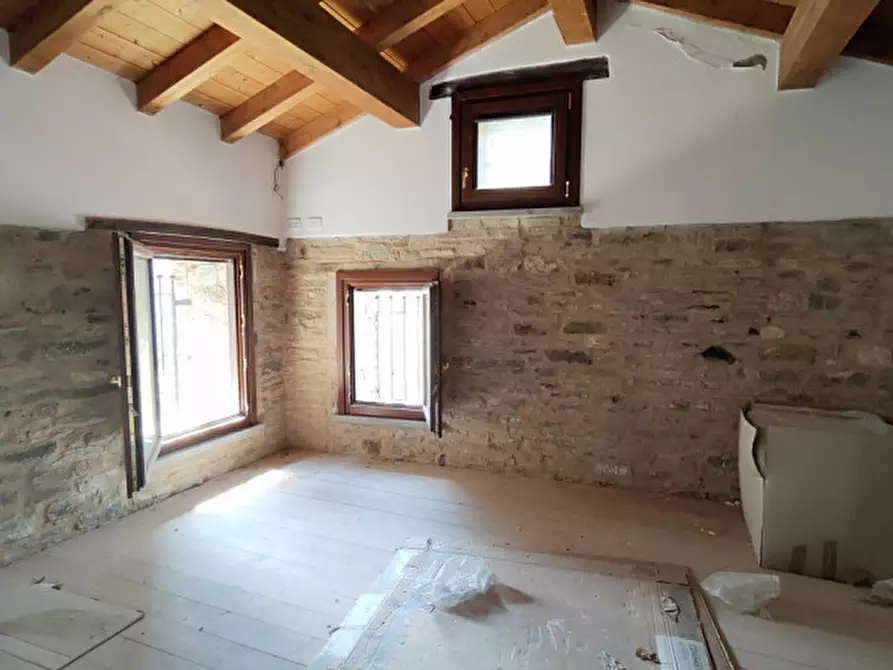 Immagine 24 di Villetta a schiera in vendita  in strada Pagazzano a Berceto