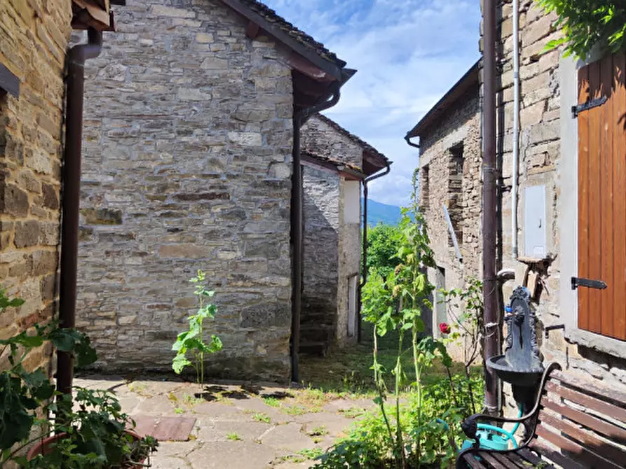 Immagine 40 di Villetta a schiera in vendita  in strada Pagazzano a Berceto