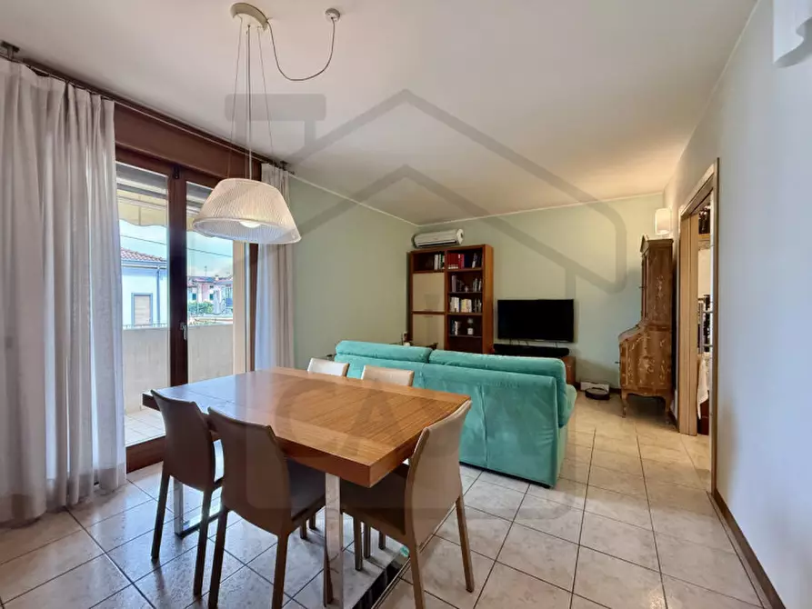 Immagine 1 di Appartamento in vendita  in Via Bosco Wollemborg a Padova