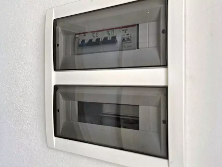 Immagine 8 di Negozio in vendita  in Piazzale Mariano Rumor, 36072 Chiampo VI, Italia a Chiampo