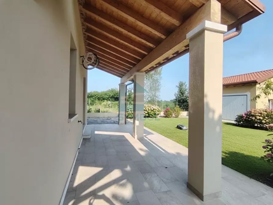 Immagine 2 di Casa indipendente in vendita  in Via Maria Montessori a Mira