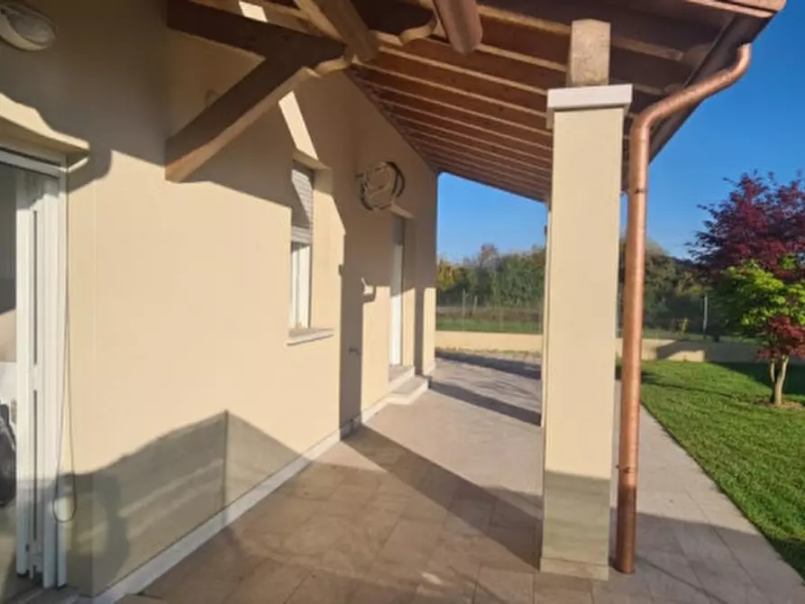 Immagine 9 di Casa indipendente in vendita  in Via Maria Montessori a Mira