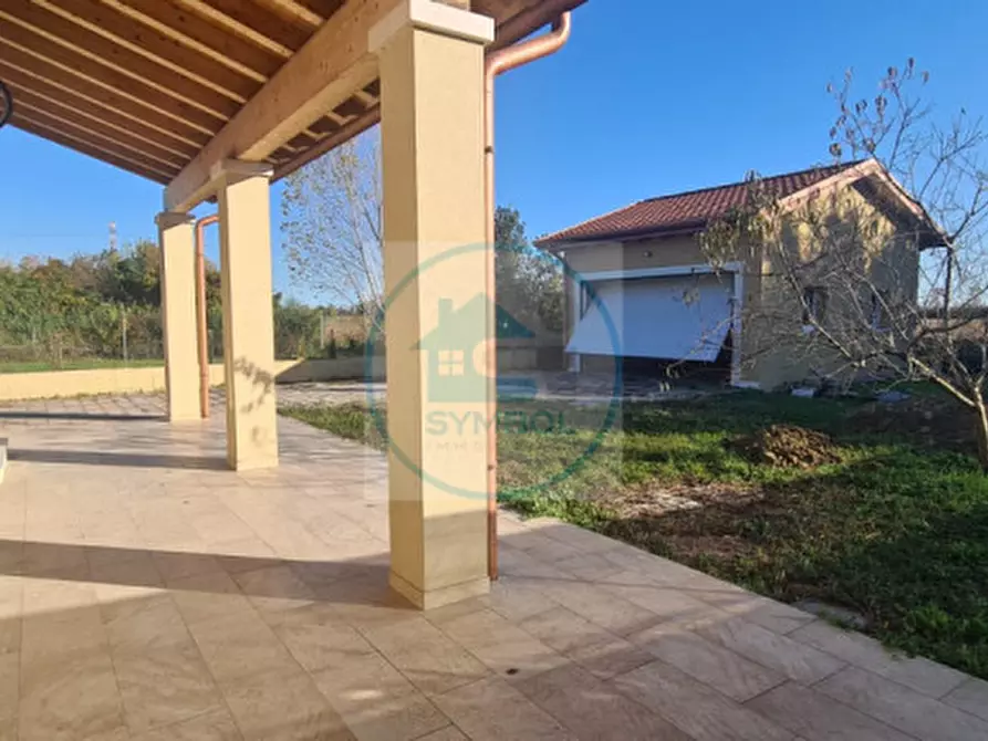 Immagine 12 di Casa indipendente in vendita  in Via Maria Montessori a Mira