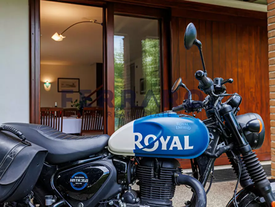 Immagine 7 di Casa indipendente in vendita  in Via Amendola a Paese