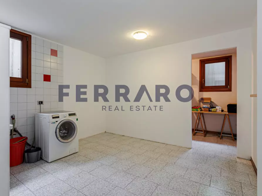 Immagine 26 di Casa indipendente in vendita  in Via Amendola a Paese