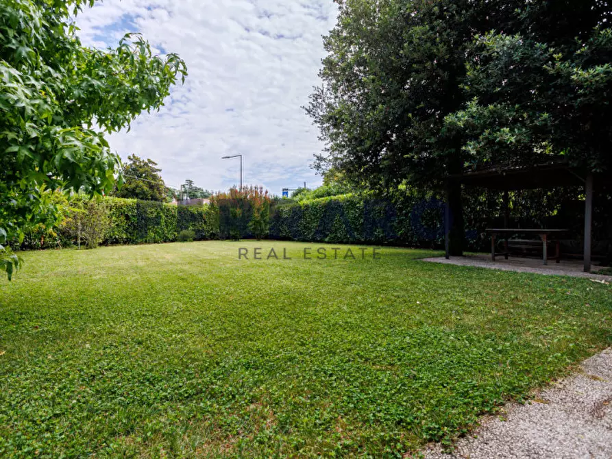 Immagine 29 di Casa indipendente in vendita  in Via Amendola a Paese