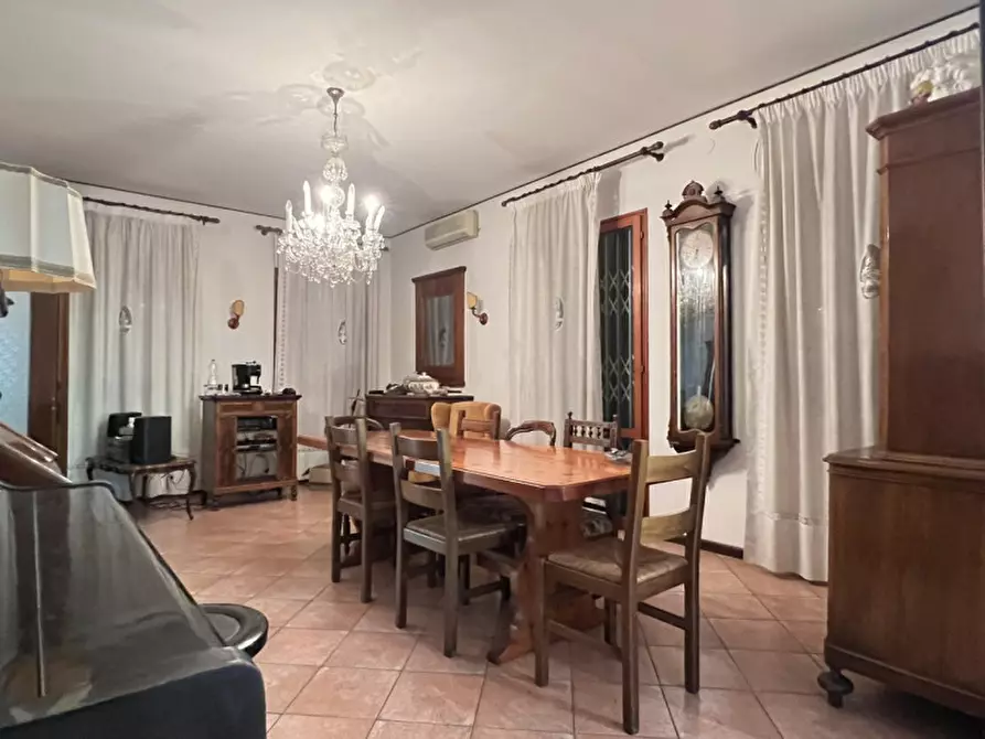 Immagine 4 di Casa indipendente in vendita  in Via Enrico Fermi a Teolo