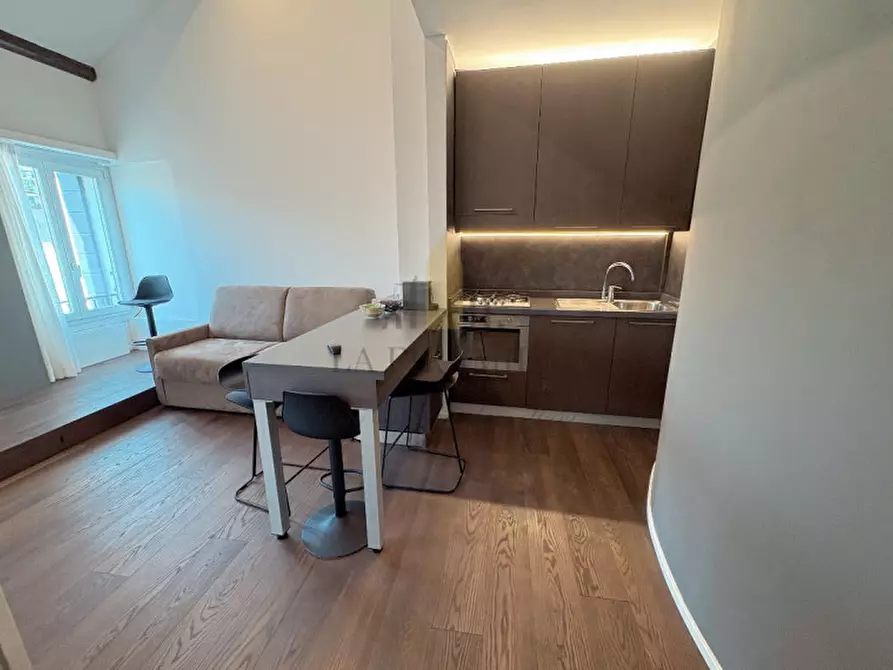 Immagine 1 di Appartamento in vendita  in SPECOLA PIAZZA CASTELLO RIF 610 a Padova