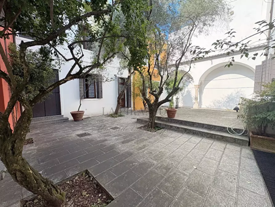 Immagine 16 di Appartamento in vendita  in SPECOLA PIAZZA CASTELLO RIF 610 a Padova