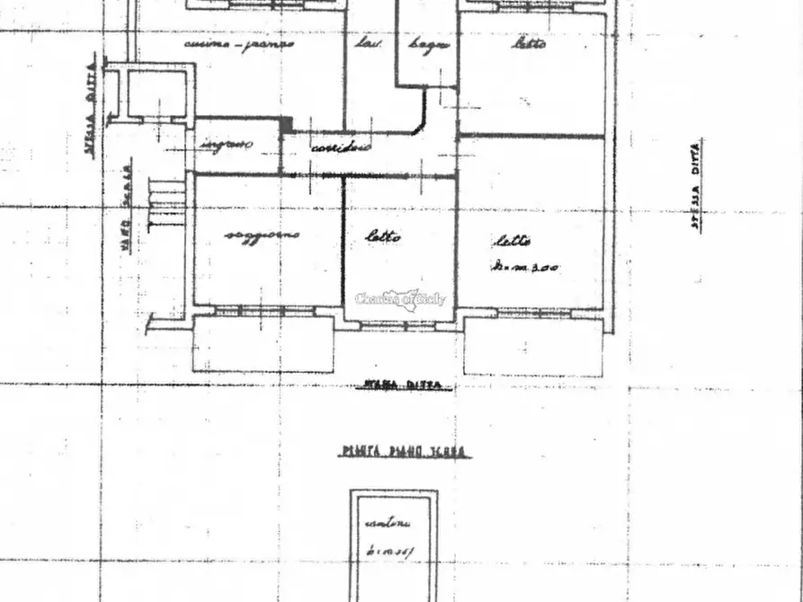 Immagine 27 di Appartamento in vendita  a Ragusa