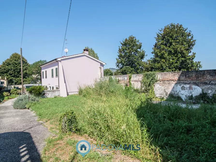 Immagine 7 di Palazzo in vendita  in Via Terme a Battaglia Terme