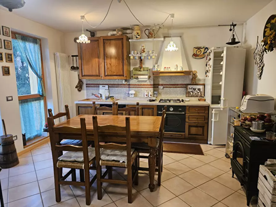 Immagine 3 di Appartamento in vendita  in Strada di Vòlta Bèla a Commezzadura