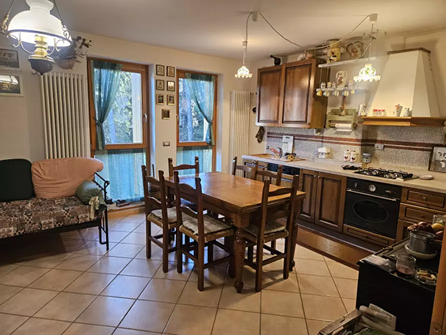 Immagine 4 di Appartamento in vendita  in Strada di Vòlta Bèla a Commezzadura