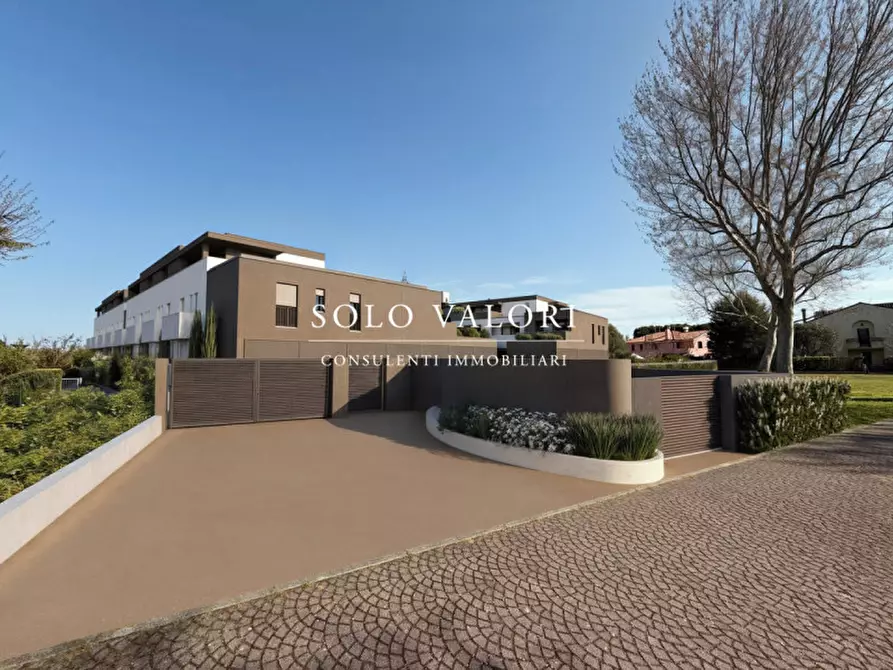 Immagine 6 di Appartamento in vendita  a Cavallino-Treporti