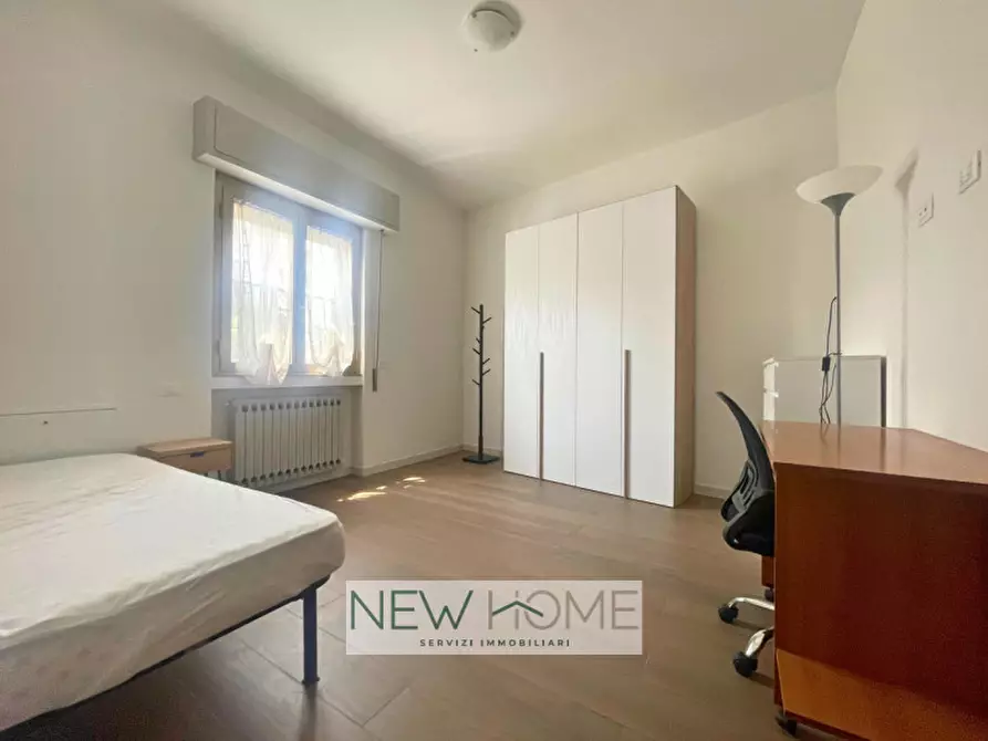 Immagine 1 di Camera in affitto  in Via Bartolomeo Giuliari 31 a Verona