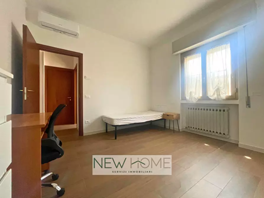 Immagine 4 di Camera in affitto  in Via Bartolomeo Giuliari 31 a Verona