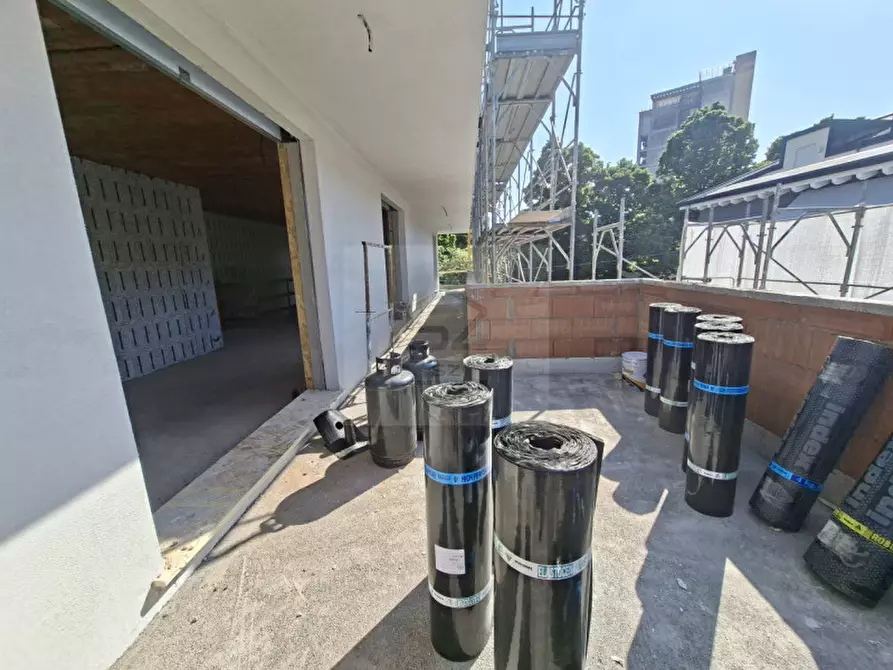 Immagine 19 di Attico in vendita  in Via Giovanni Canestrini a Padova