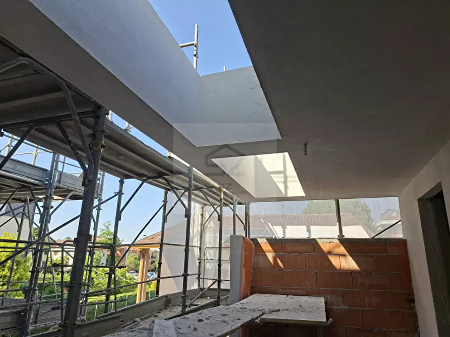 Immagine 44 di Attico in vendita  in Via Giovanni Canestrini a Padova