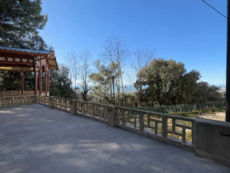 Immagine 3 di Appartamento in vendita  in VIA DI MONTENERO a Livorno