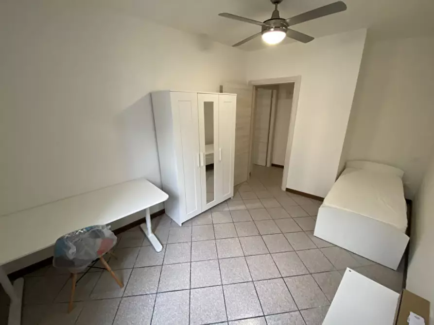 Immagine 1 di Camera in affitto  a Padova