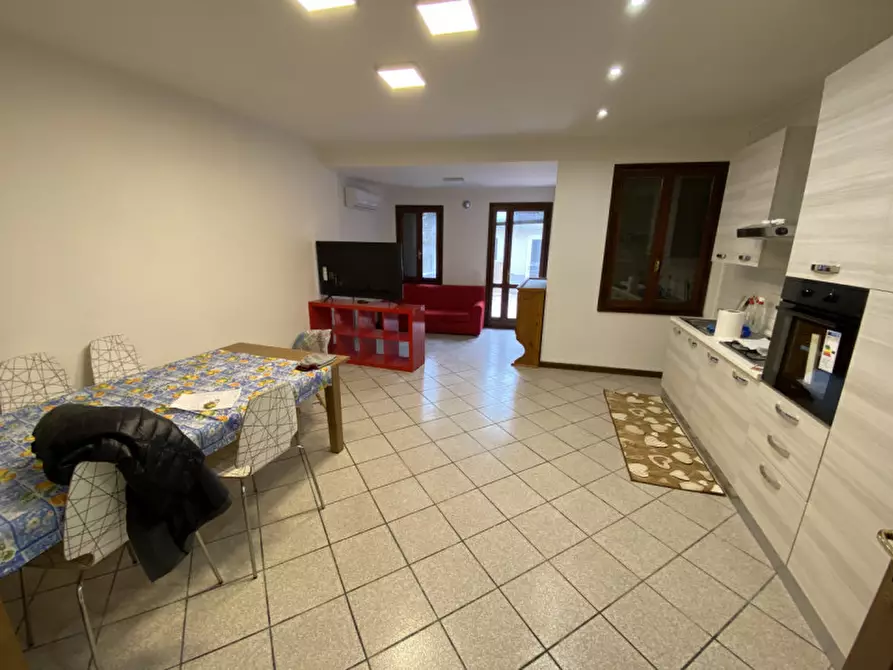 Immagine 14 di Camera in affitto  a Padova