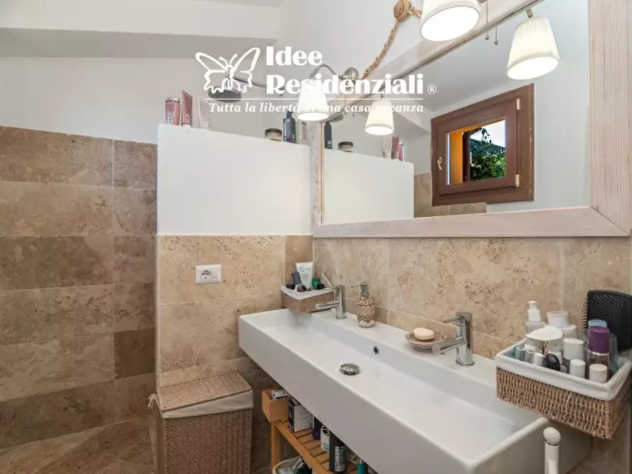 Immagine 15 di Appartamento in vendita  in Via Sebastiano Satta 3 a Palau